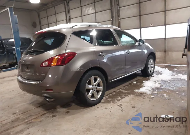 JN8AZ1MW0AW123833: 44101629