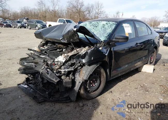 3VW2K7AJ2BM052925: 44101655