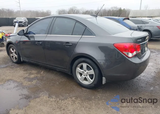 1G1PC5SB2F7103026: 44101688