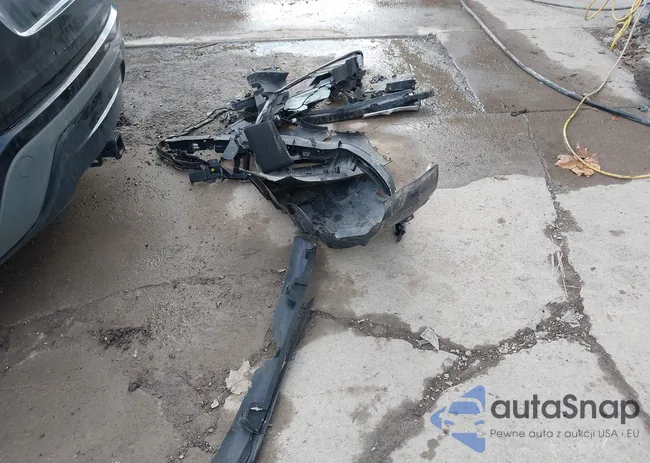 SALZP2FX3LH027310: 44101700