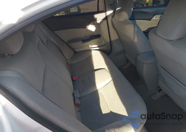 19XFB2F52CE347909: 44101710