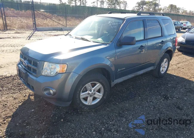 1FMCU4K38BKA41334: 44101714