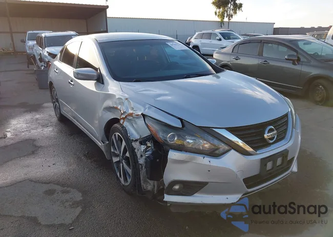 1N4AL3AP6HN303538: 44101725