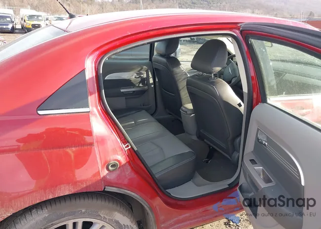 1C3LC56R88N258566: 44101759