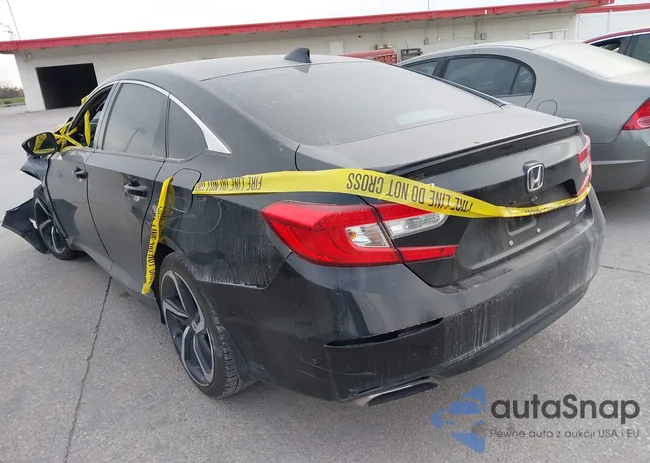 1HGCV1F32KA032226: 44101779