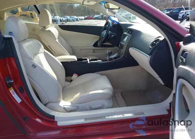 JTHFF2C27F2532942: 44101806