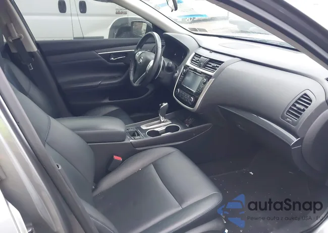 1N4AL3AP5JC244239: 44101815