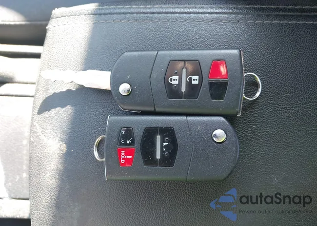 1YVHZ8BH2B5M07182: 44101837