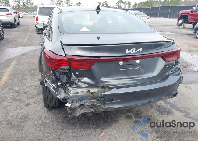 3KPF54AD4RE829811: 44101842