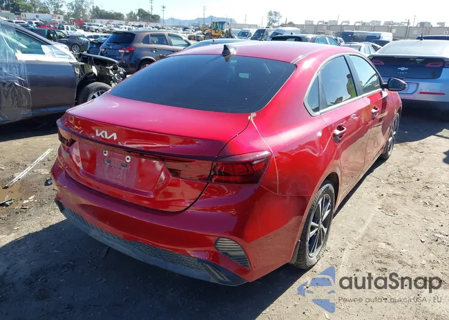 3KPF24ADXRE837565: 44101939