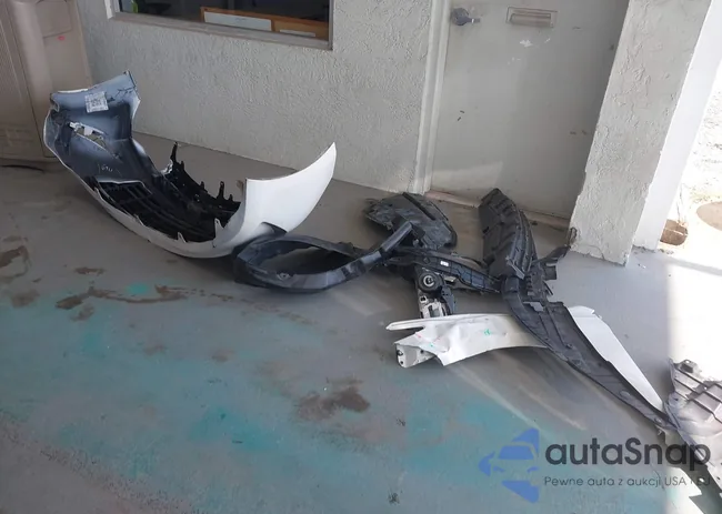 4T1BF1FKXHU381720: 44101950