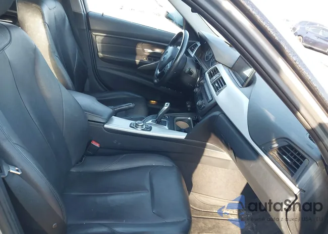 WBA3B5G50DNP41065: 44101952