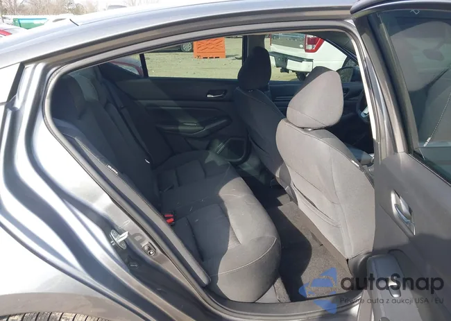 1N4BL4BV8KC118854: 44101995