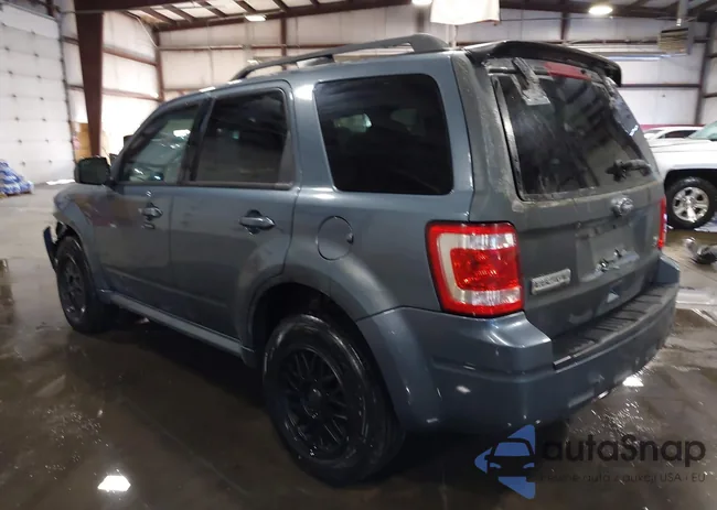 1FMCU9DG8BKA62052: 44102010