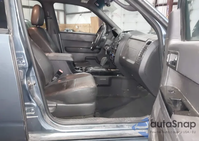 1FMCU9DG8BKA62052: 44102010