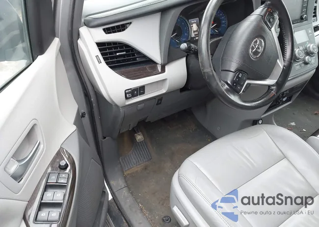 5TDYZ3DC7JS950840: 44102020