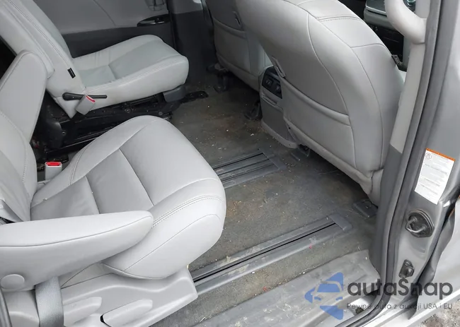 5TDYZ3DC7JS950840: 44102020