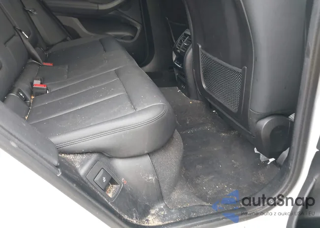 5UXTY3C09M9H24775: 44102053