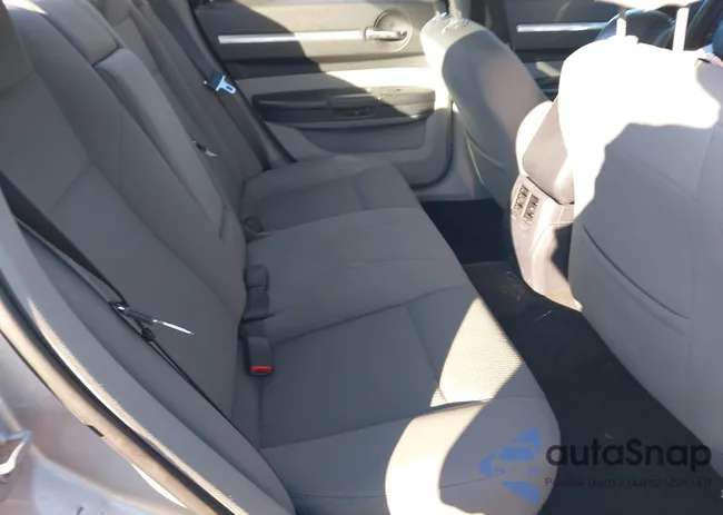 2B3KK33G88H203532: 44102073