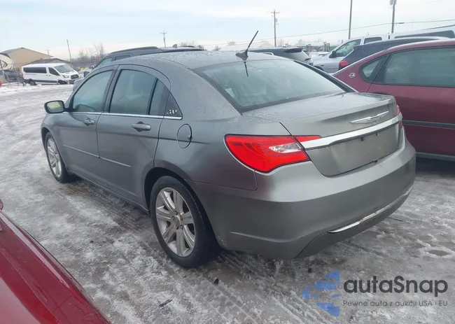 1C3CCBBB7DN656014: 44102076