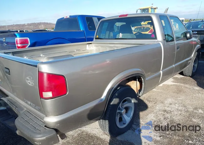 1GCCS19W1YK115050: 44102089