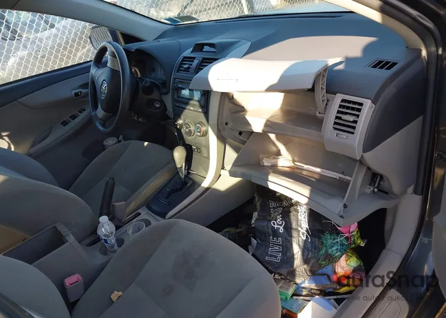 2T1BU4EE5CC816320: 44102135