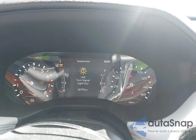 3C4NJDCN1PT560835: 44102136