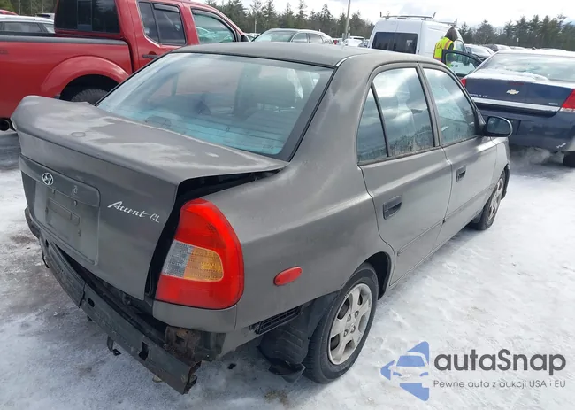 KMHCG45C01U250671: 44101145