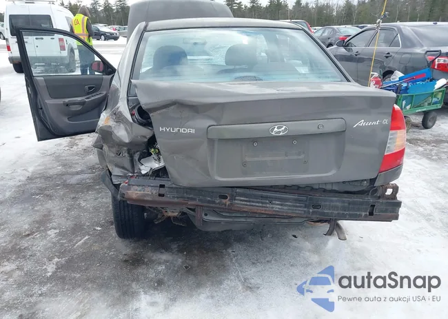 KMHCG45C01U250671: 44101145