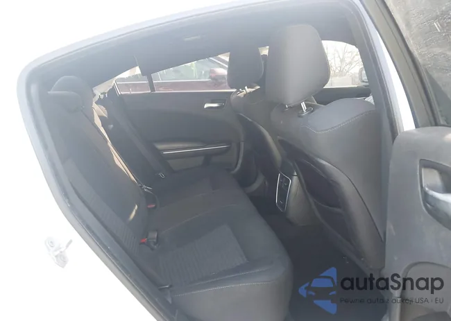 2C3CDXHG4KH608845: 44101147