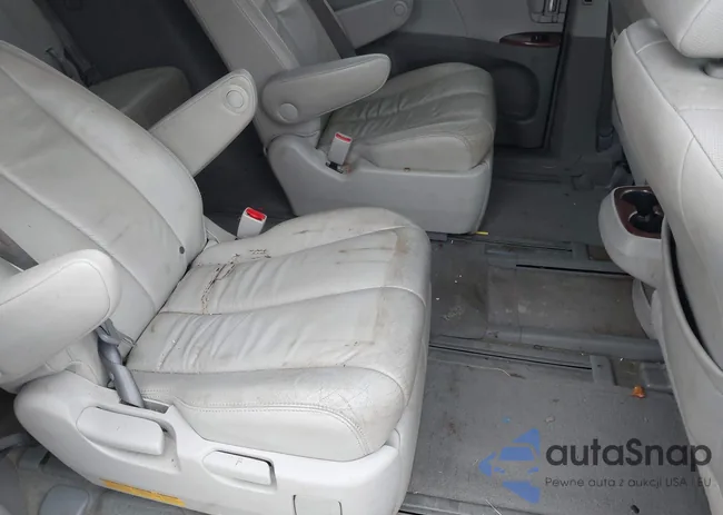 5TDDK3DC9ES083207: 44101223