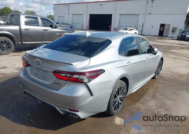 4T1G11AK7RU246093: 44101237