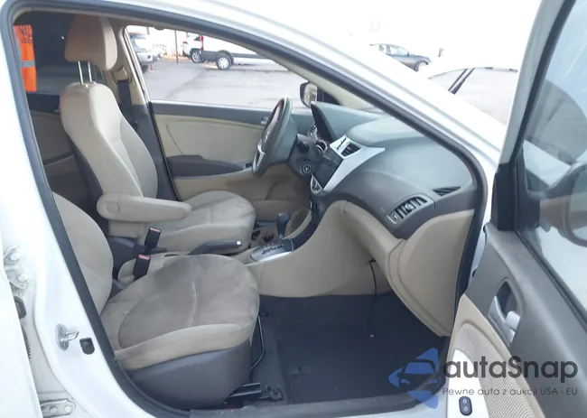 KMHCT4AE9DU423322: 44101373