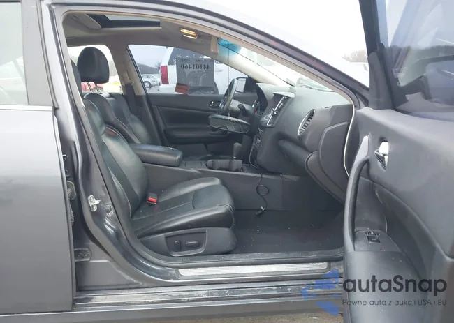 1N4AA5AP8DC825420: 44101460