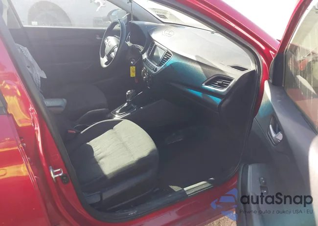 3KPC24A38JE010484: 44101485