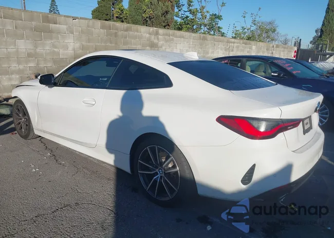 WBA53AP0XMCG10677: 44101508