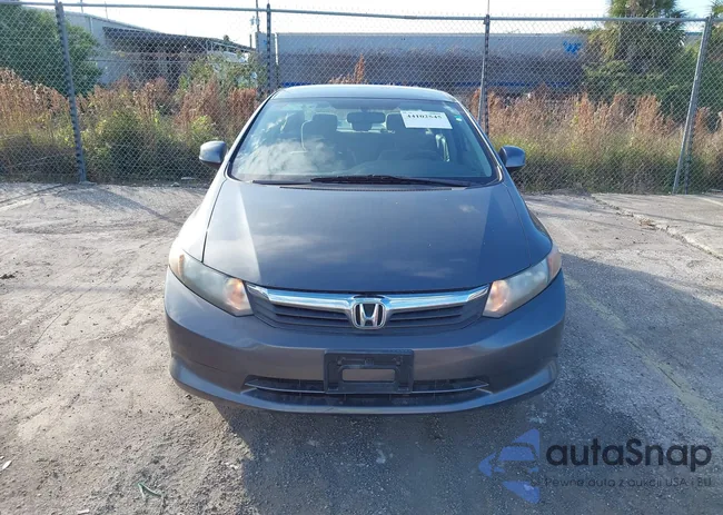 19XFB2E55CE015531: 44102545