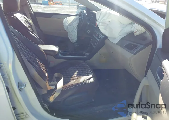 5NPE24AF5KH746542: 44102564