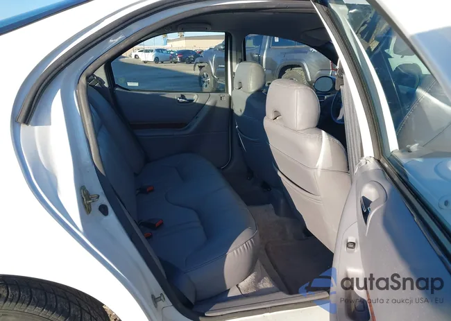 1C3EJ56H3SN608036: 44102590