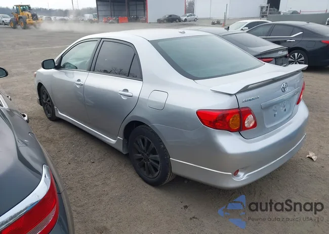 2T1BU4EE7AC247614: 44102627