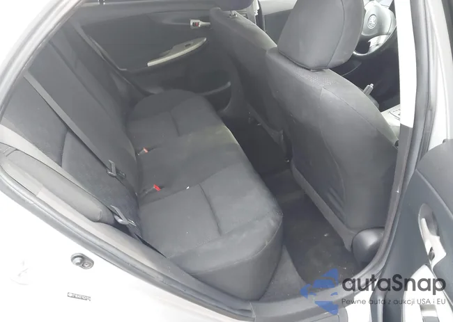 2T1BU4EE7AC247614: 44102627