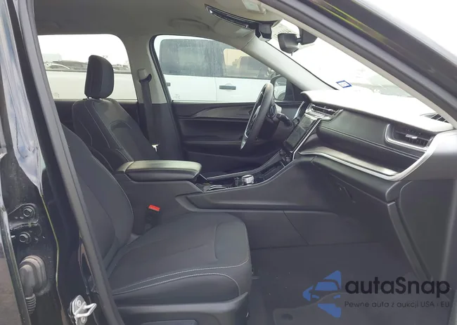 1C4RJGAG4PC534426: 44102651