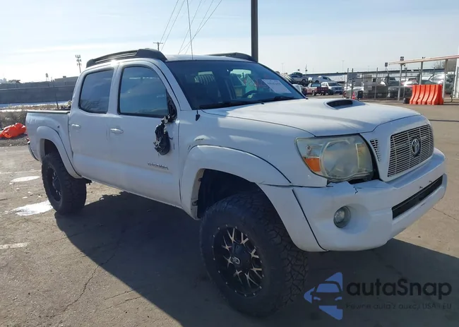 3TMLU42N86M005194: 44102659