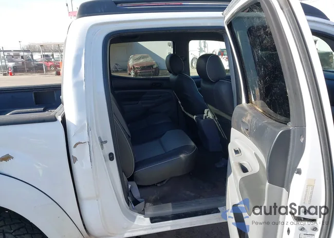 3TMLU42N86M005194: 44102659