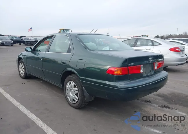 JT2BG22K3Y0438756: 44102664