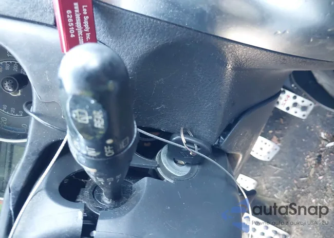 JS2YB5A31C6302553: 44102694