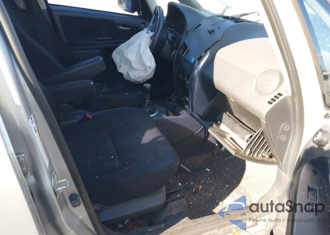 JS2YB5A31C6302553: 44102694