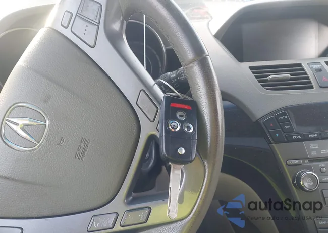 2HNYD28358H513215: 44102732