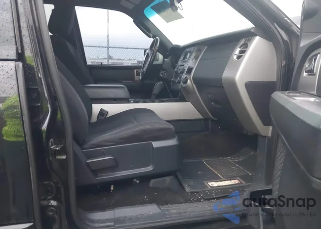 1FMJU1HT8FEF25554: 44102761