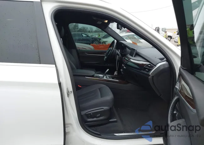 5UXKR2C56H0U21569: 44102789